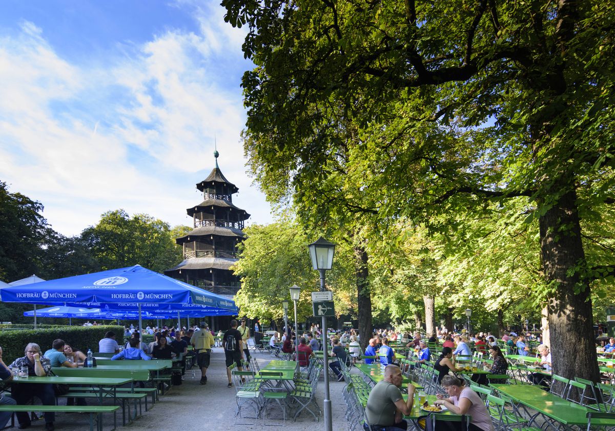 Imagini spectaculoase din oraşele unde vom juca la Euro + cum poţi ajunge în Germania, cât costă acum cazarea şi ce poţi vizita în München, Köln şi Frankfurt