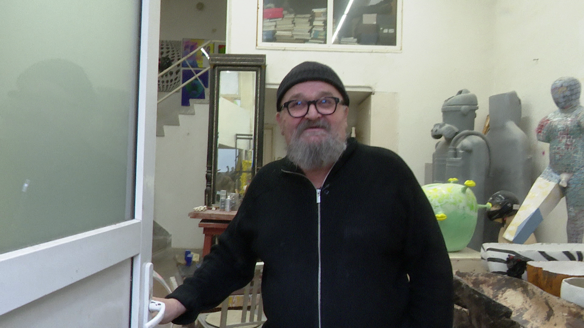 Cum se fac trofeele unicat pentru Fotbalistul și Antrenorul Anului la Superlativele GSP » Gazeta l-a filmat pe meșterul Darie Dup: „Sunt două săptămâni de muncă per trofeu”