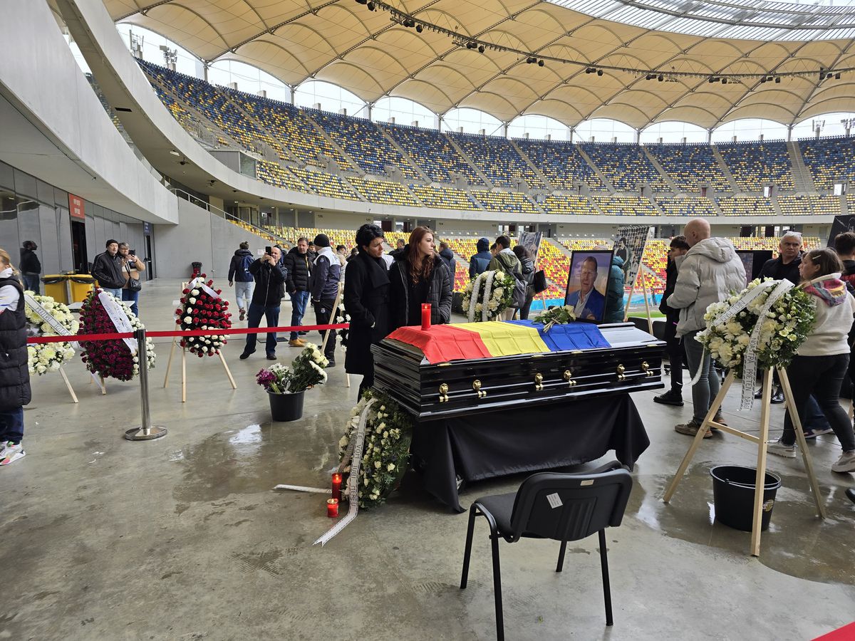 Tot lotul campioanei FCSB a mers la sicriul lui Helmut Duckadam » Mihai Stoica nu și-a mai putut stăpâni lacrimile