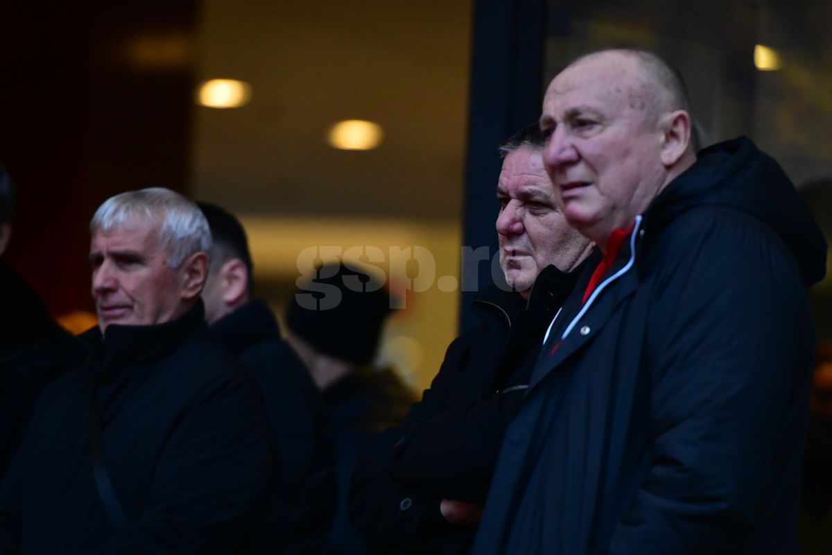 Omagiul superb adus de clubul FC Sevilla în memoria lui Helmuth Duckadam » Ce au afișat lângă poarta unde s-a întâmplat minunea din 1986