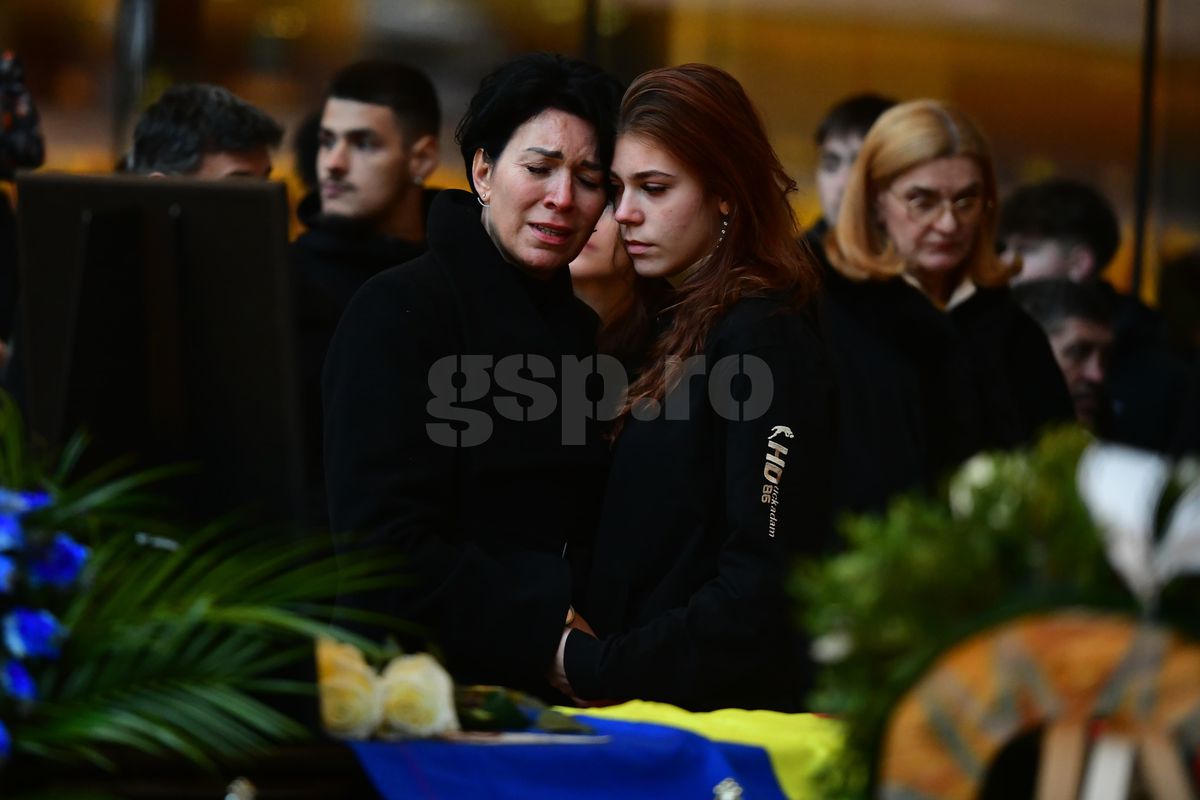 Omagiul superb adus de clubul FC Sevilla în memoria lui Helmuth Duckadam » Ce au afișat lângă poarta unde s-a întâmplat minunea din 1986