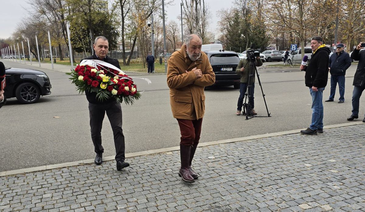 Tot lotul campioanei FCSB a mers la sicriul lui Helmut Duckadam » Mihai Stoica nu și-a mai putut stăpâni lacrimile