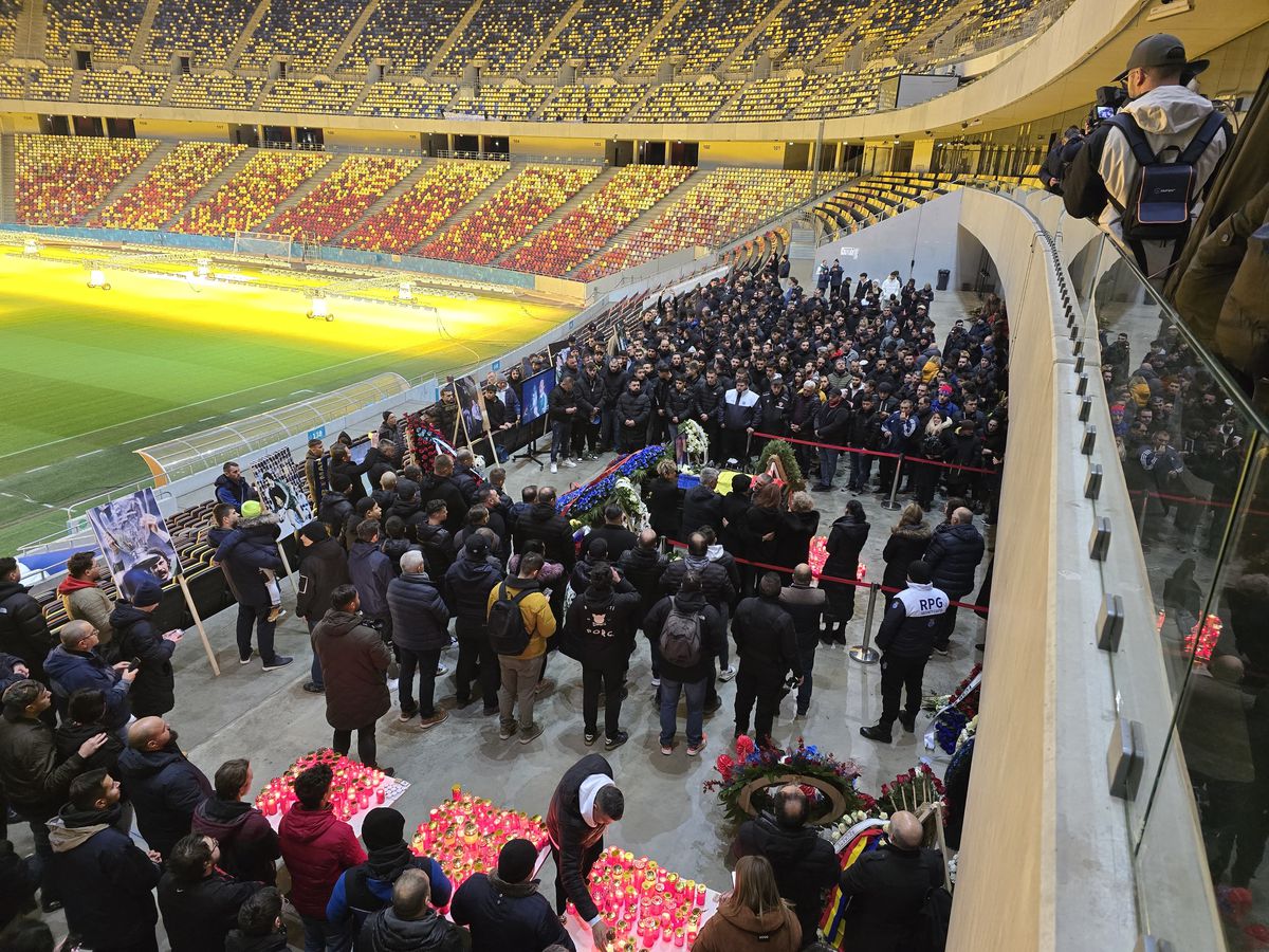Peluza Nord FCSB și-a făcut apariția la Arena Națională pentru a-și lua rămas-bun de la Helmut Duckadam