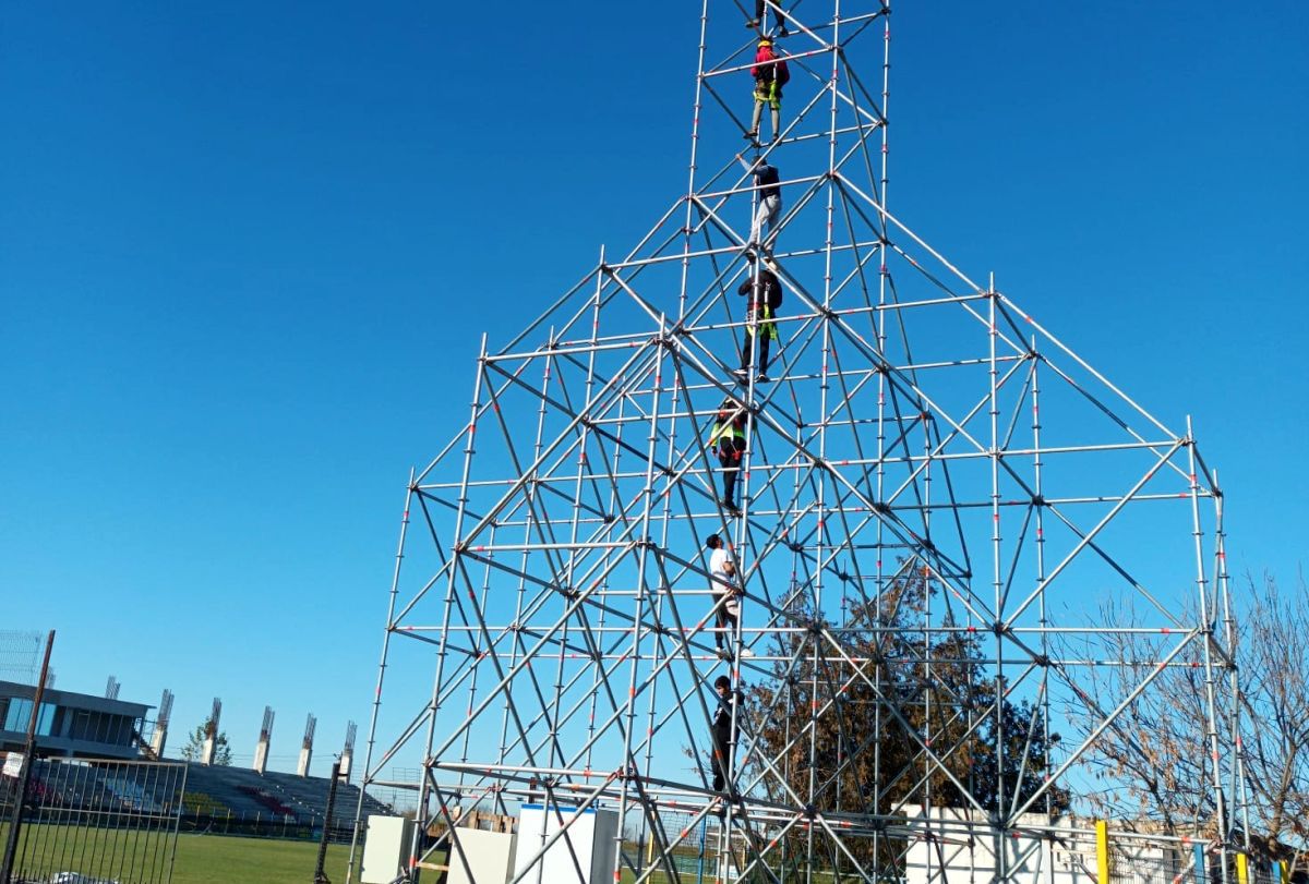 Borcea se transformă pentru meciul istoric cu FCSB! Imagini tari din comuna care va găzdui campioana României
