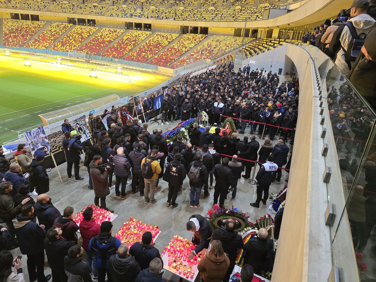 Peluza Nord FCSB și-a făcut apariția la Arena Națională pentru a-și lua rămas-bun de la Helmut Duckadam
