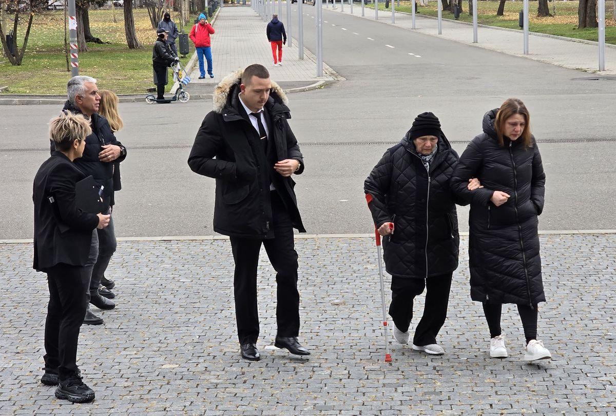 Imagini de la Arena Națională, unde va fi depus Helmut Duckadam