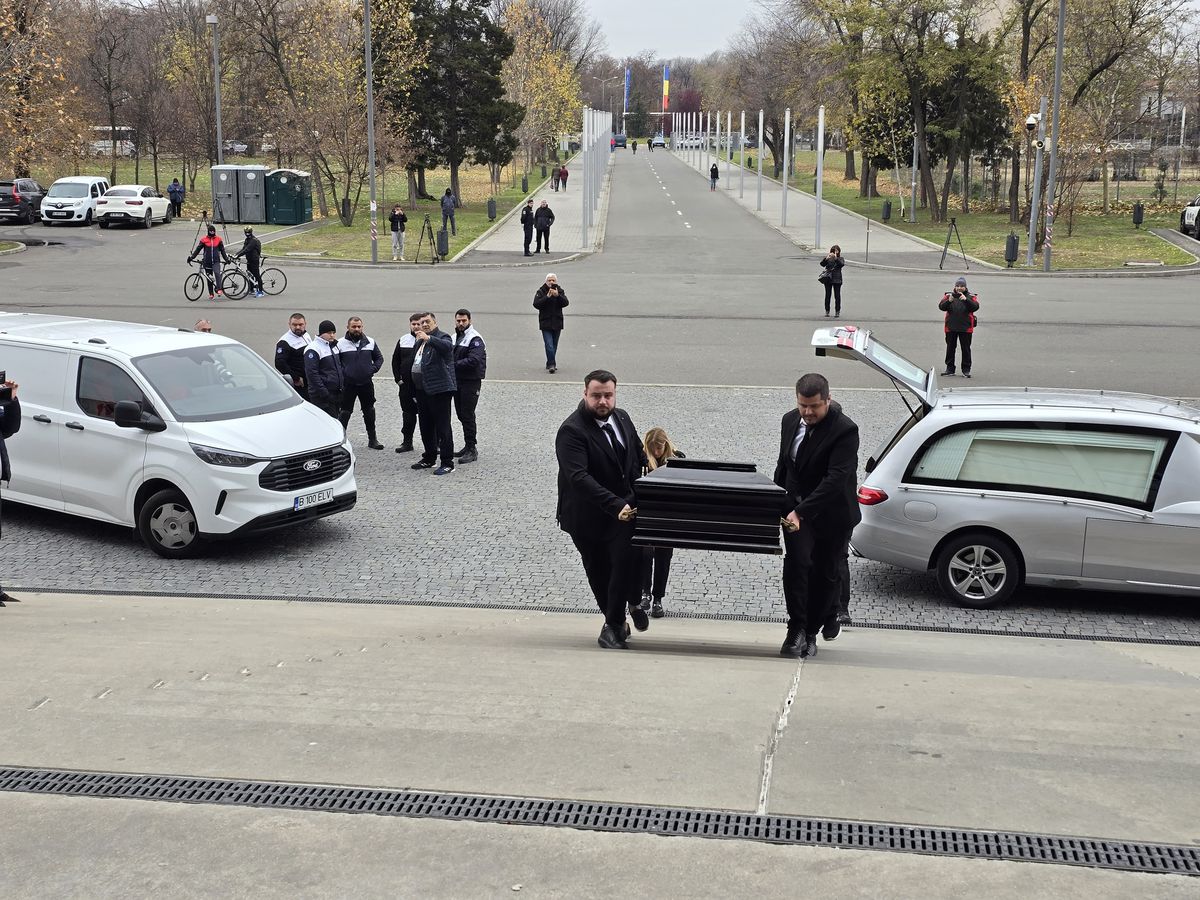 Imagini de la Arena Națională, unde va fi depus Helmut Duckadam