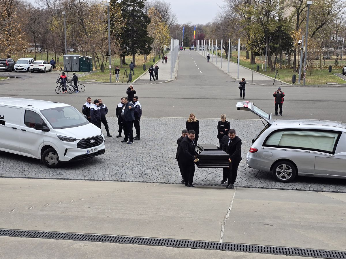 Imagini de la Arena Națională, unde va fi depus Helmut Duckadam