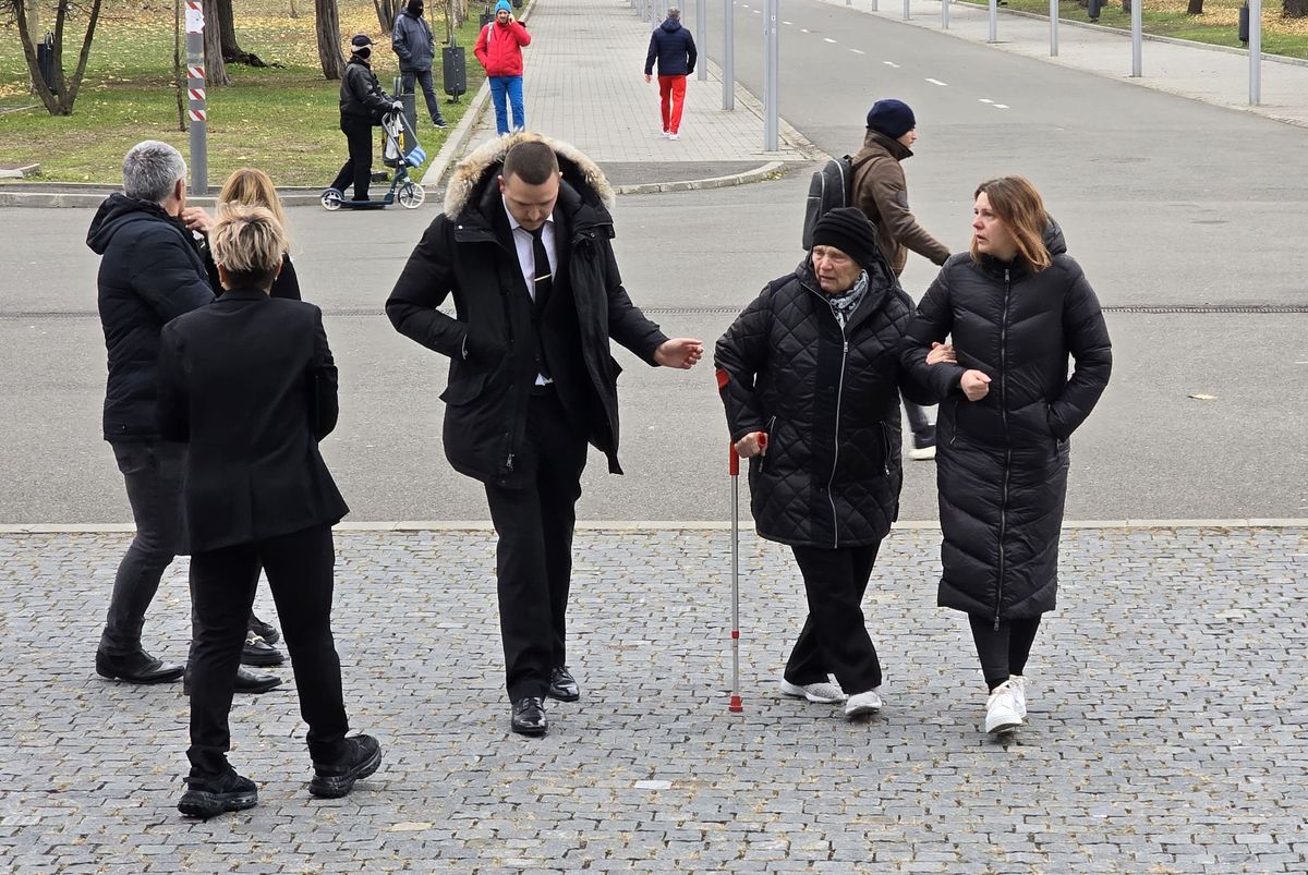 Imagini de la Arena Națională, unde va fi depus Helmut Duckadam