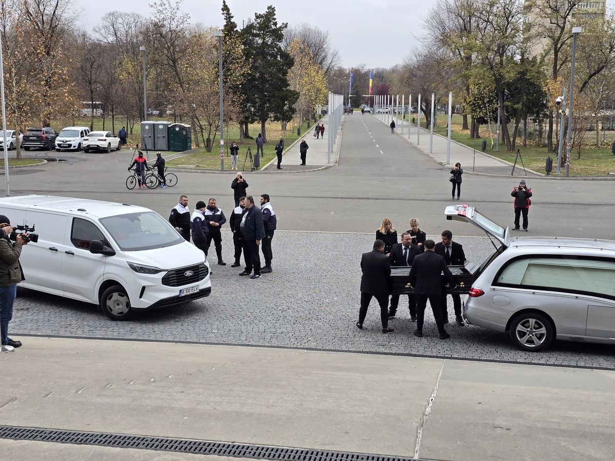 Imagini de la Arena Națională, unde va fi depus Helmut Duckadam