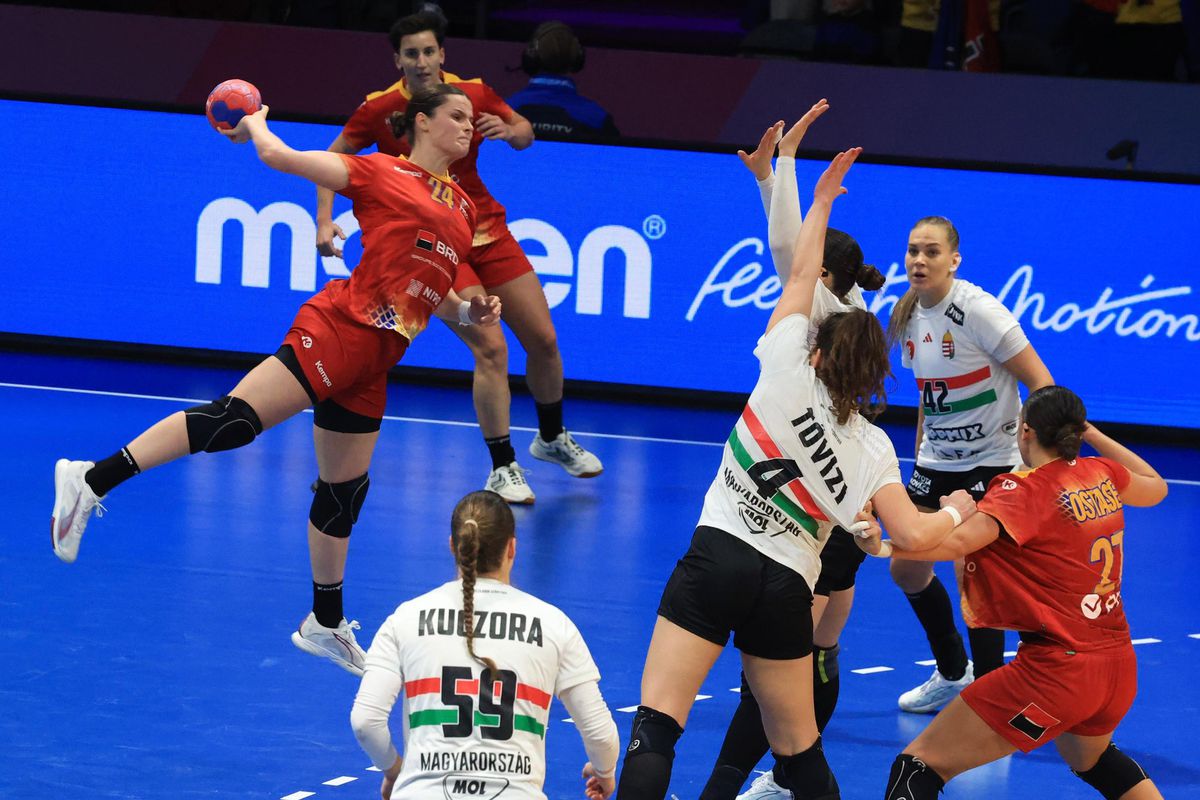 Imagini din meciul Ungaria - România, CM 2025 de handbal feminin