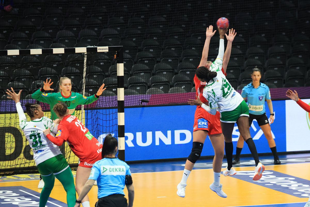 Rezultatul din Danemarca – Senegal a confirmat MATEMATIC eliminarea României de la Campionatul Mondial de handbal feminin
