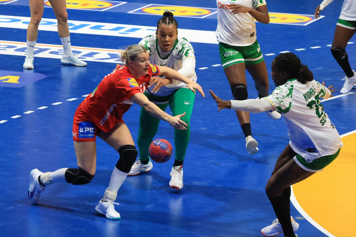 Rezultatul din Danemarca – Senegal a confirmat MATEMATIC eliminarea României de la Campionatul Mondial de handbal feminin