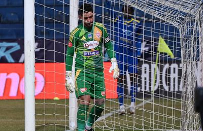 „Este penibil ce se întâmplă!” » Scandal la Sepsi: pentru ce a fost amendat Niczuly, portarul a contestat la FRF