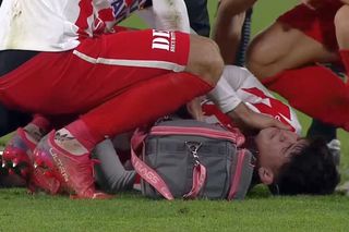 Accidentare-HORROR în UTA - FCSB! A ieșit de pe teren în lacrimi