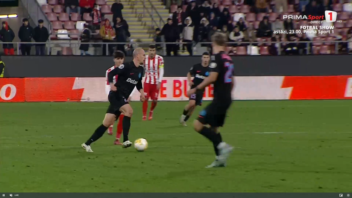 Alexandru Matei s-a accidentat grav în UTA - FCSB