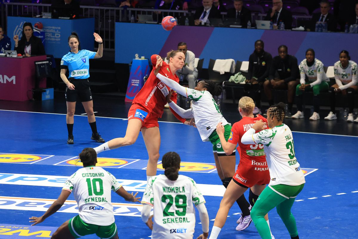 Rezultatul din Danemarca – Senegal a confirmat MATEMATIC eliminarea României de la Campionatul Mondial de handbal feminin