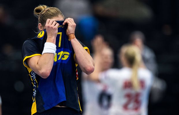 Șocul Mondialului de handbal! Semifinalista ediției trecute a suferit unul din cele mai rușinoase eșecuri din ISTORIA naționalei