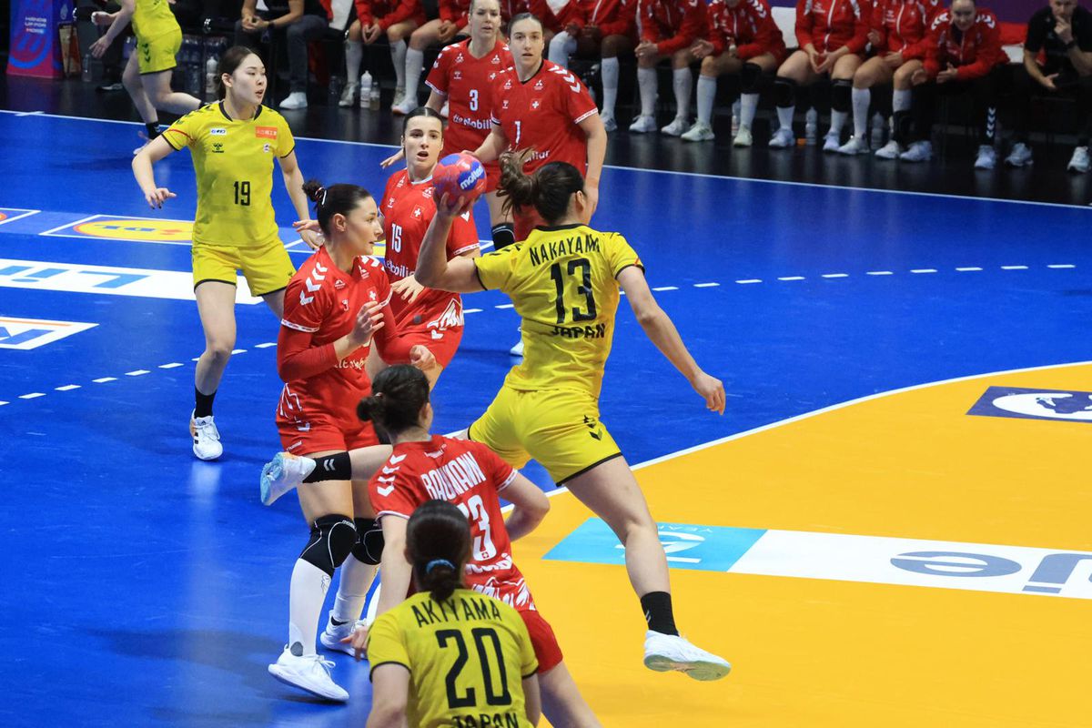 Japonia - Elveția, Campionatull Mondial de handbal feminin
