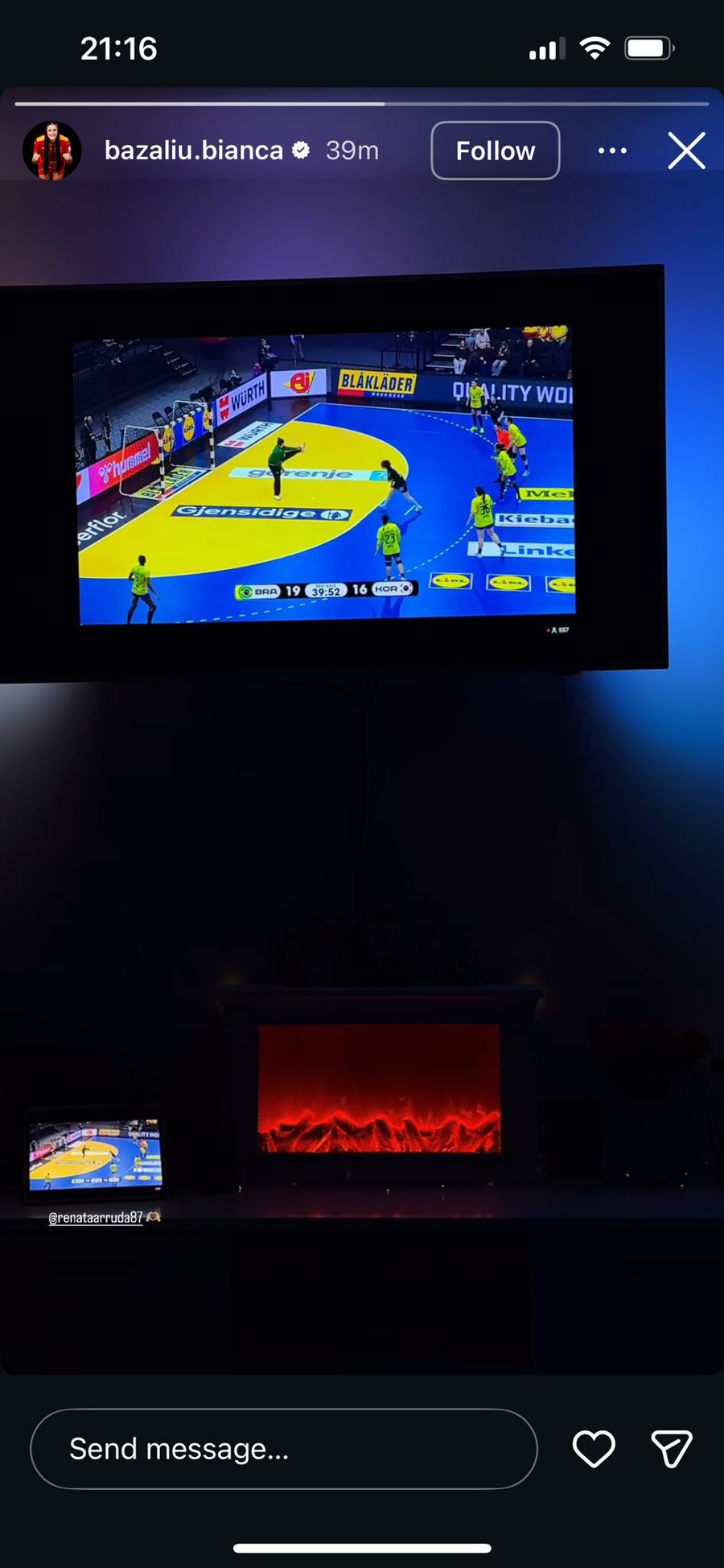 Story-ul postat de Bianca Bazaliu/Foto: captură Instagram Ce făcea handbalista lăsată acasă pentru Mondial în timp ce se juca România - Ungaria