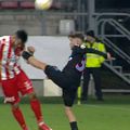 Imprudența lui Necșulescu a fost sancționată cu „roșu”, după verificarea fazei la VAR / Captură Digi Sport