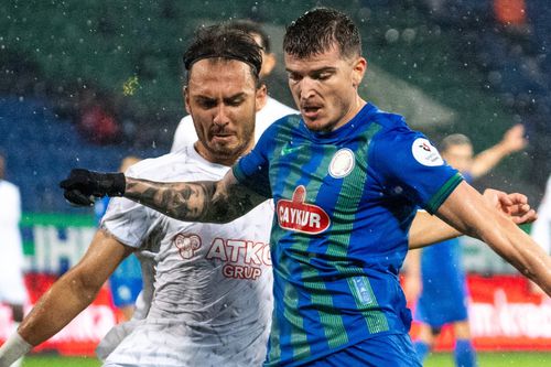Valentin Mihăilă în meciul Rizespor - Pendikspor / foto: Facebook Rizespor