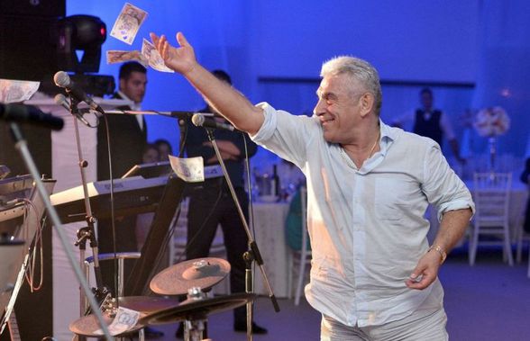 Giovanni Becali: „Aveam 5-6 baruri. Mama credea că balerinele sunt dezbrăcate, până am dus-o la «Melody»”