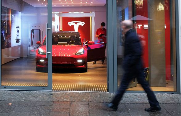 Tesla, anunț fantastic! RECORD de livrări în 2019 + ce se întâmplă cu giga-fabrica din China