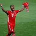 David Alaba (28 de ani) este cel mai curtat fotbalist din lume. Fundașul austriac încheie înțelegerea cu Bayern în vară, iar cluburile mari din Europa se luptă pentru semnătura lui.