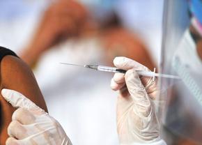 Un antrenor important propune tăierea salariilor fotbaliștilor nevaccinați: „Este un act de egosim”
