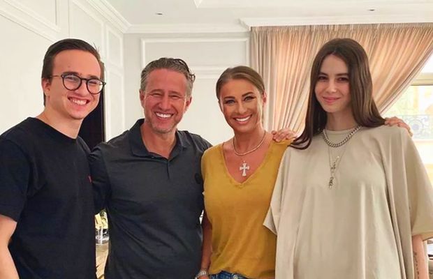 Fiica Anamariei Prodan devine finanțatoare în Liga 1 și nu îl iartă pe Laurențiu Reghecampf: „Când vom fi adversari? Sper să mai fie la echipă până atunci”