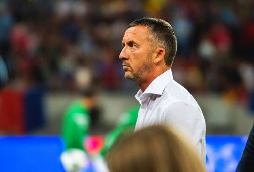 Mihai Stoica (56 de ani), managerul general al FCSB-ului, a acceptat să facă, în studioul Telekom Sport, câteva pronosticuri pentru evenimentele majore din fotbalul românesc, dar și din cel european și mondial.
