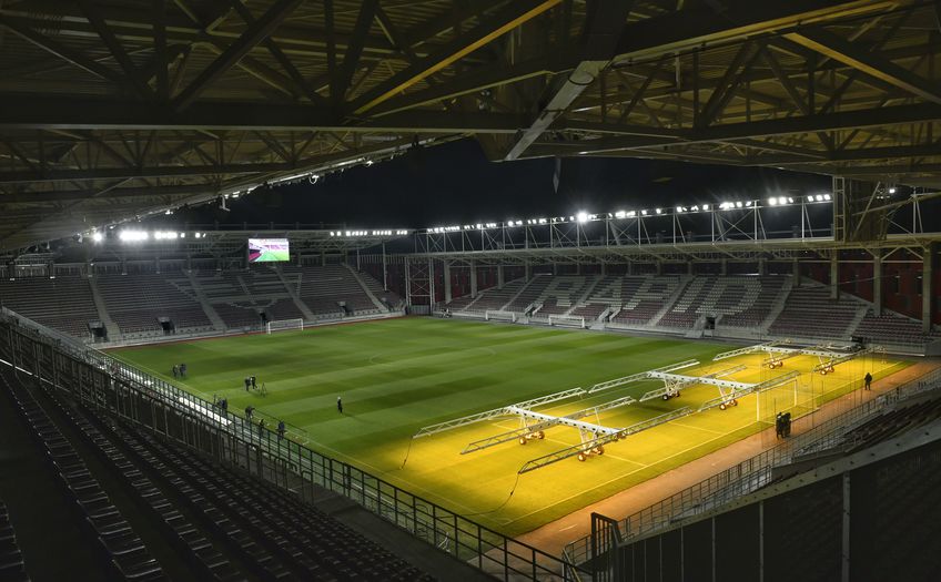 Ministrul dezvoltării, lucrărilor publice și administrației, Cseke Attila, alături de viceprim-ministrul și ministrul al transporturilor, Sorin Grindeanu, au oficializat finalizarea modernizării stadionului Rapid.