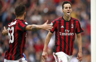 Contract nemaivăzut » Fostul atacant al lui AC Milan a semnat pentru un salariu lunar de doar 1 euro! „A venit să ne ajute să luăm titlul”