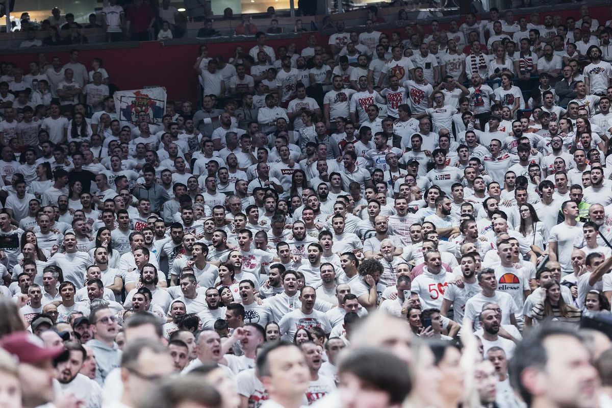 Atmosferă senzațională: 20.000 de fani au sărit și au cântat la Steaua Roșie - Partizan