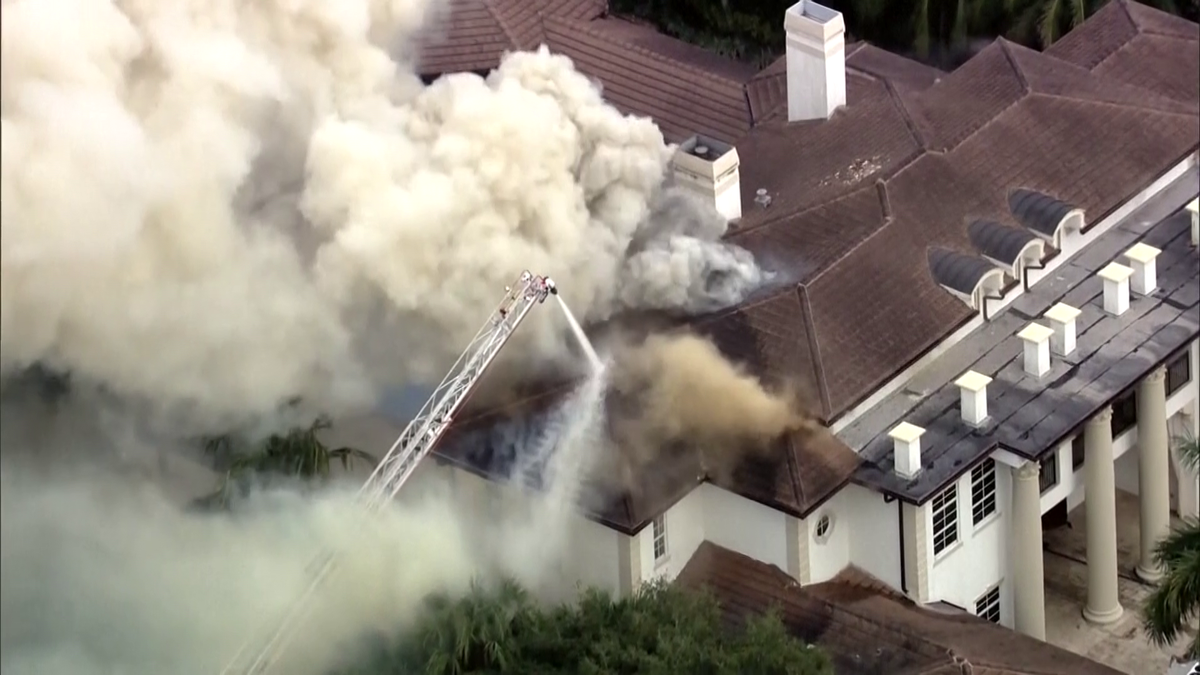 Incendiu puternic la vila de 7 milioane de euro a starului lui Miami Dolphins