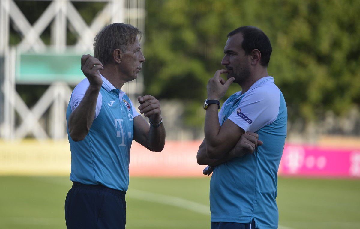 Antrenament cu Christoph Daum la naționala României