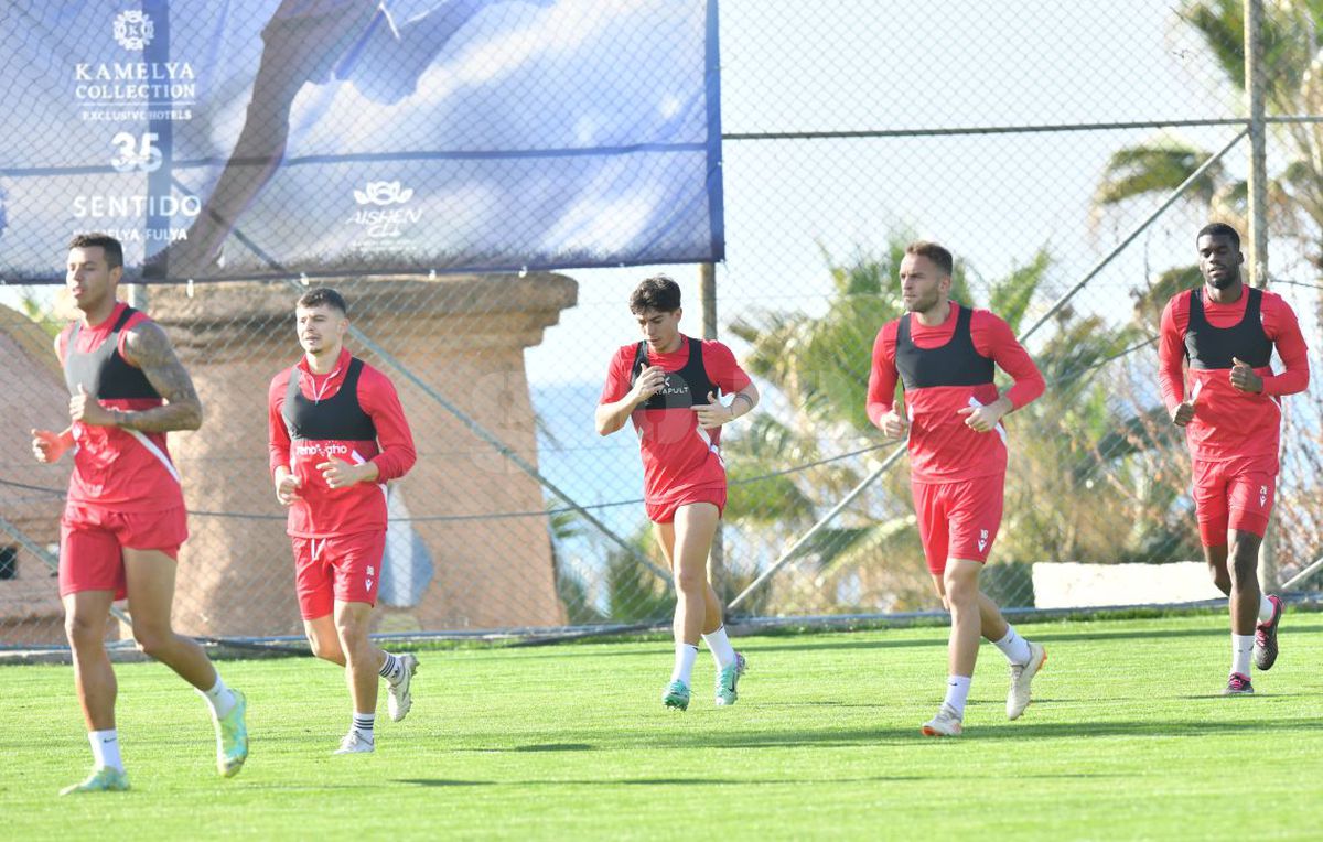 „Câinii” reînvață fotbalul și cum se marchează » Zeljko Kopic de la „Acesta nu e Dinamo!” la „Așa, dați gol, yes, yes, bravo!”