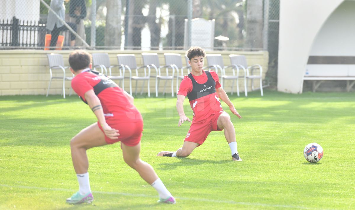 „Câinii” reînvață fotbalul și cum se marchează » Zeljko Kopic de la „Acesta nu e Dinamo!” la „Așa, dați gol, yes, yes, bravo!”