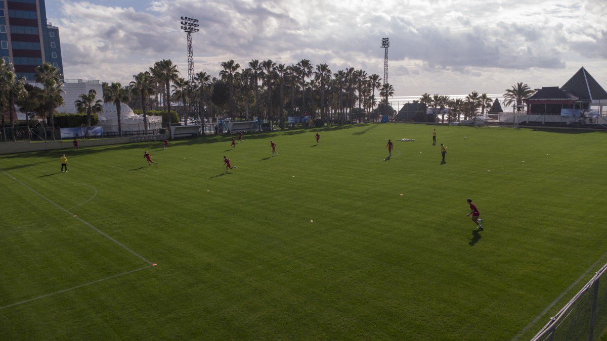 „Câinii” au ajuns în Paradis! Imagini spectaculoase surprinse din dronă: Dinamo pregătește salvarea într-o locație exclusivistă