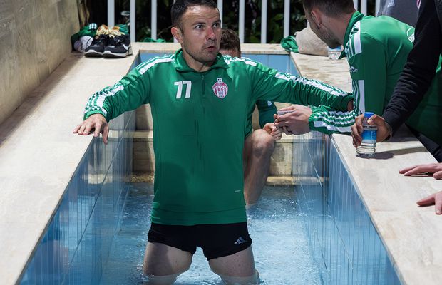 Sepsi Ice » Bernd Storck atacă play-off-ul cu „,metoda Wim Hof”: imagini tari surprinse de GSP în cantonamentul din Turcia