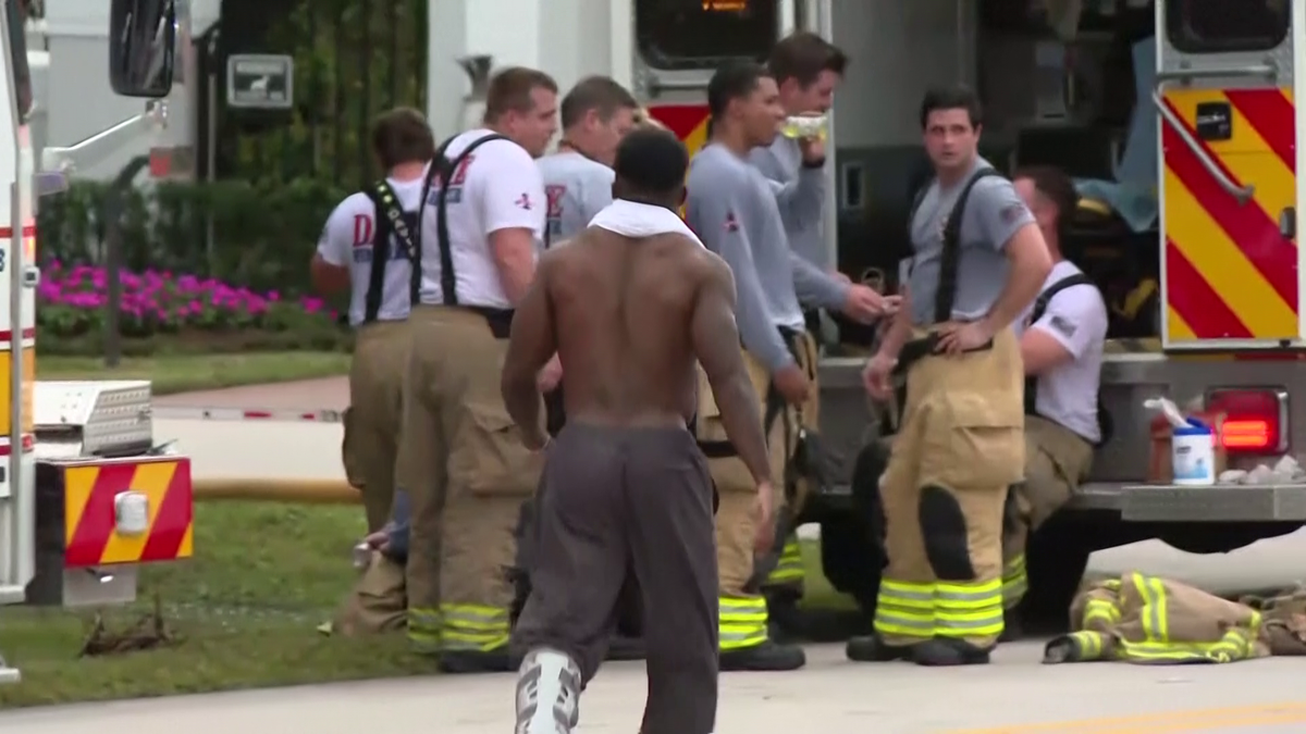 Incendiu puternic la vila de 7 milioane de euro a starului lui Miami Dolphins