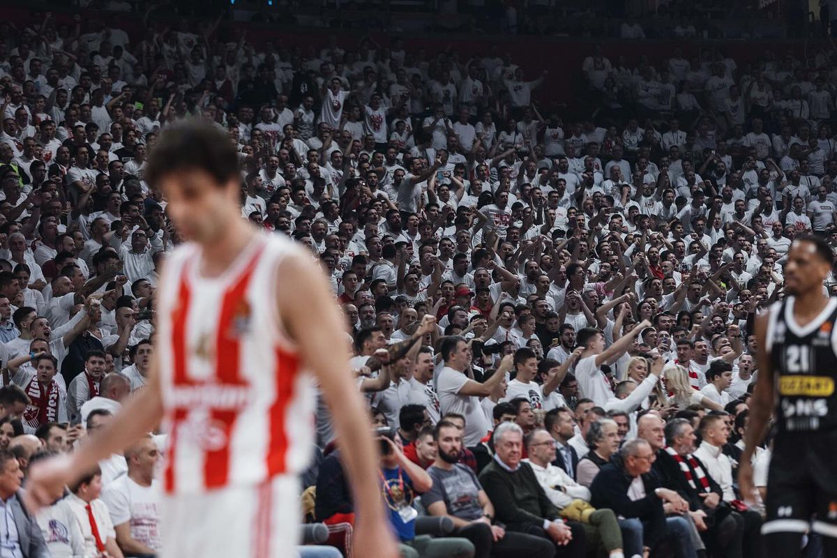 Atmosferă senzațională: 20.000 de fani au sărit și au cântat la Steaua Roșie - Partizan