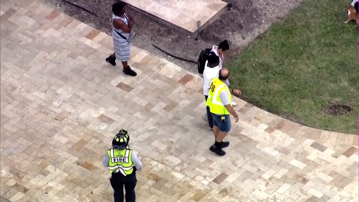 Incendiu puternic la vila de 7 milioane de euro a starului lui Miami Dolphins