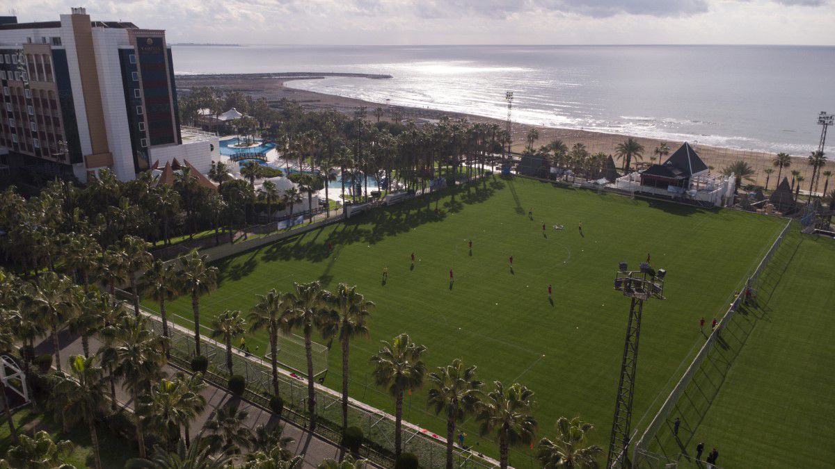 „Câinii” au ajuns în Paradis! Imagini spectaculoase surprinse din dronă: Dinamo pregătește salvarea într-o locație exclusivistă