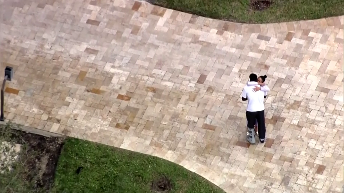 Incendiu puternic la vila de 7 milioane de euro a starului lui Miami Dolphins