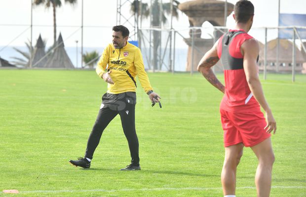 „Câinii” reînvață fotbalul și cum se marchează » Zeljko Kopic de la „Acesta nu e Dinamo!” la „Așa, dați gol, yes, yes, bravo!”