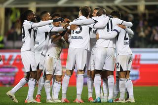 Început perfect de an pentru Napoli » Trupa lui Antonio Conte a câștigat categoric contra Fiorentinei și a revenit pe primul loc în Serie A