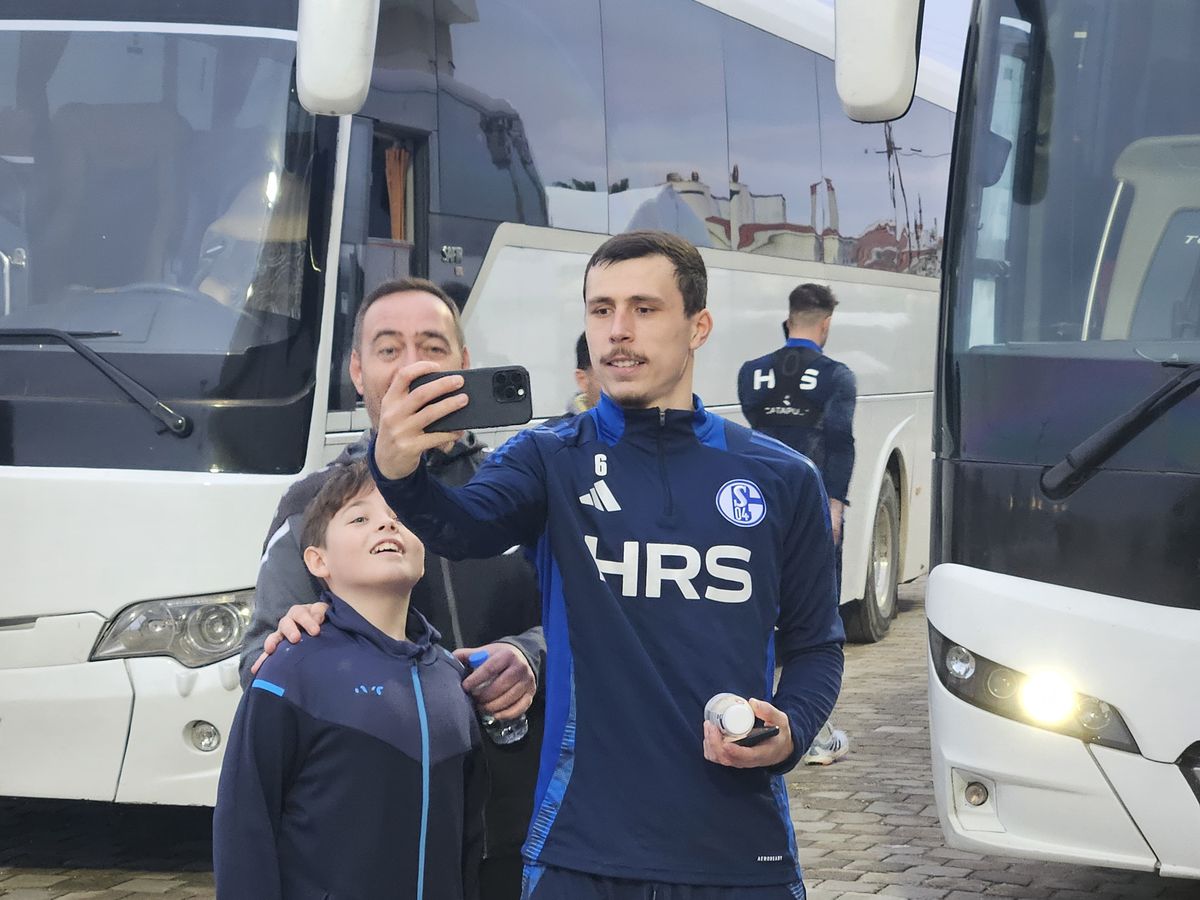 Pasiunea pură merge mai departe! GSP a urmărit un antrenament la clubul de tradiție cu 178.000 de membri cotizanți! Ce s-a ales de fosta campioană unde au jucat Deac, Marica, Neuer și Raul