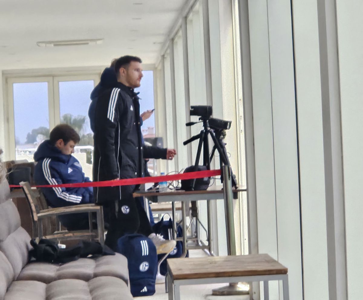 Pasiunea pură merge mai departe! GSP a urmărit un antrenament la clubul de tradiție cu 178.000 de membri cotizanți! Ce s-a ales de fosta campioană unde au jucat Deac, Marica, Neuer și Raul